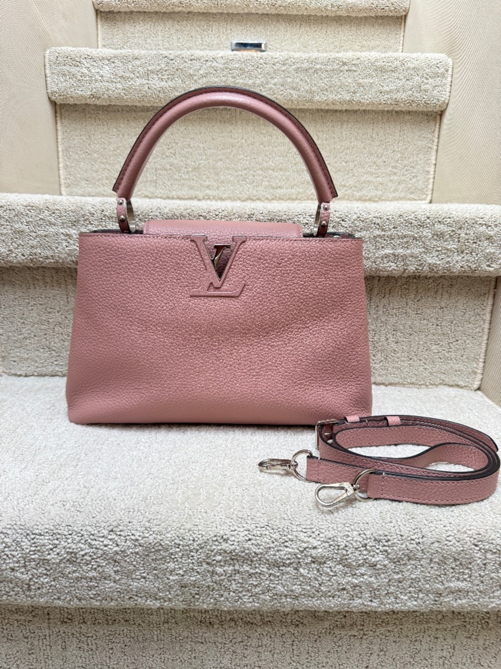 Louis Vuitton Taurillon Capucines PM in Dusty Rose